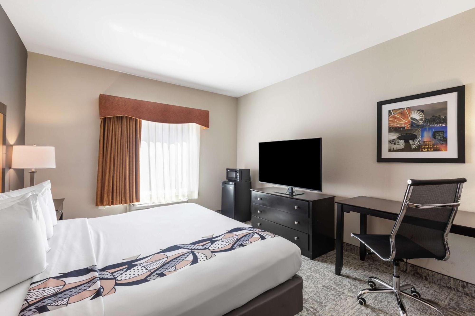 Best Western Inn & Suites - Midway Airport Burbank Exterior photo
